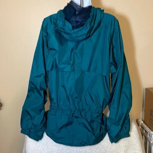 Helly Hansen Packable Rain Jacket Size Medium - Picture 6 of 12